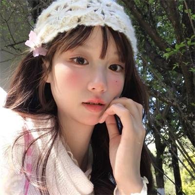 俏皮女学生